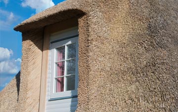 Beinn Casgro thatch roof disadvantages